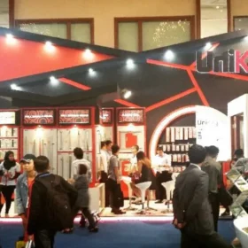 kontraktor exhibition